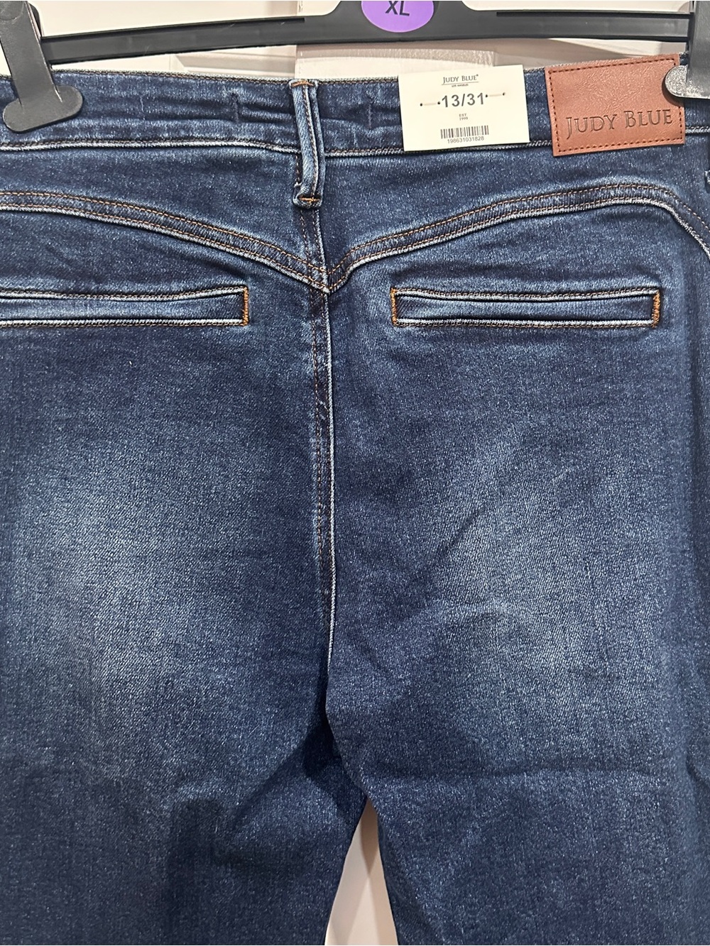 Judy Blue Dark Blue Mid Rise Women's Jeans size 13/31 - Picture 8 of 11